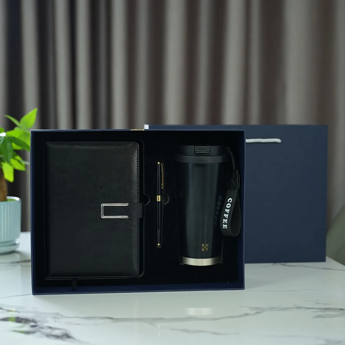 Giftset qua tang doanh nghiep – combo binh giu nhiet – so da – but kim loai – but ky 5 Giftset qua tang doanh nghiep – combo binh giu nhiet – so da – but kim loai – but ky 5
