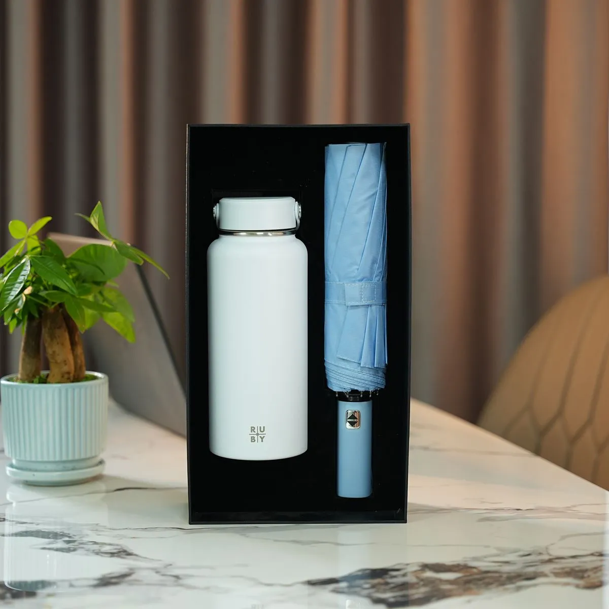 Giftset qua tang doanh nghiep – combo o du va binh giu nhiet 2 Giftset qua tang doanh nghiep – combo o du va binh giu nhiet 2