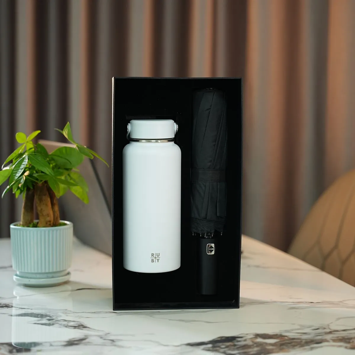 Giftset qua tang doanh nghiep – combo o du va binh giu nhiet 3 Giftset qua tang doanh nghiep – combo o du va binh giu nhiet 3